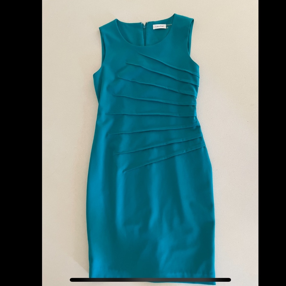 Calvin Klein Women's Sleeveless Sheath Dress